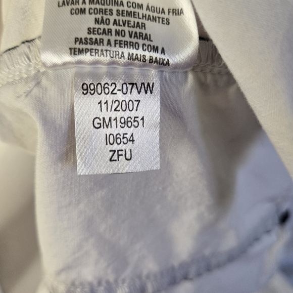 Vintage Harley-Davidson Women’s Sleeveless Button-Up Shirt White HD Wings Logo - Picture 8 of 10